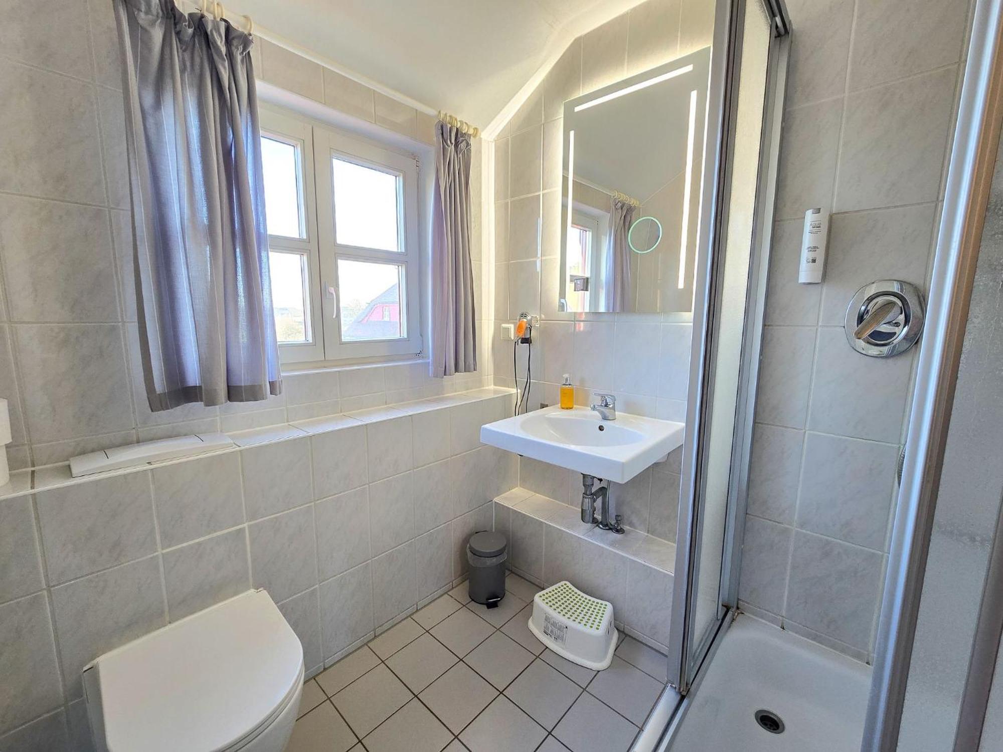 Feriendorf Rugana - Budget Appartement Mit 1 Schlafzimmer B57 Dranske Eksteriør billede